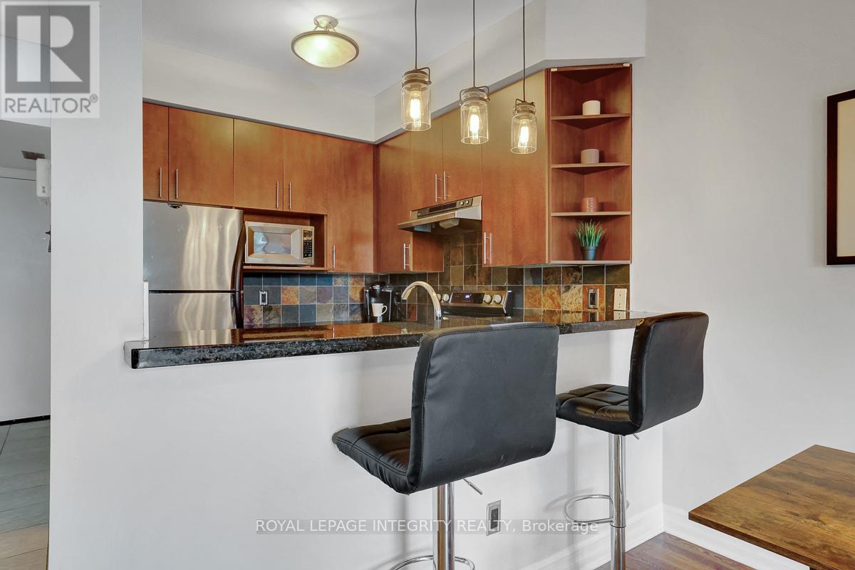 402 - 711 Churchill Avenue N, Ottawa, Ontario  K1Z 5G6 - Photo 13 - X13433136
