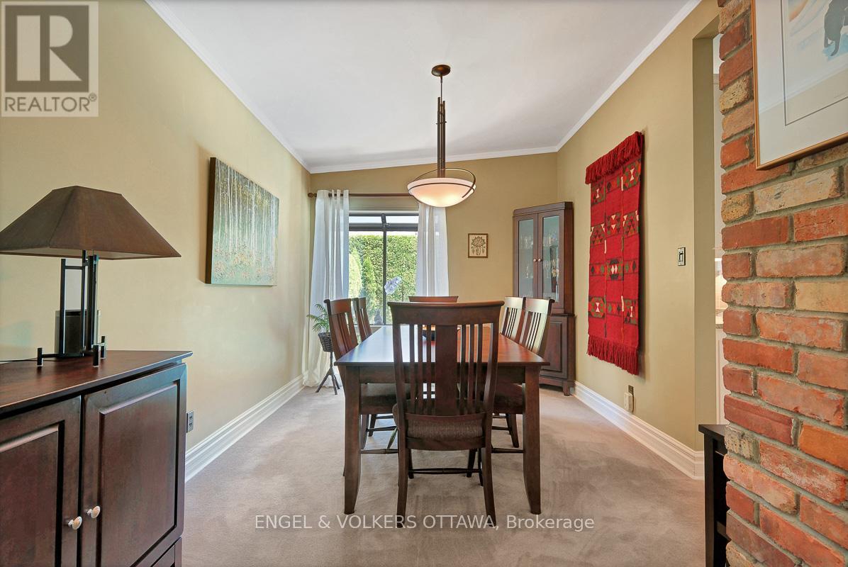 1131 Cameo Drive, Ottawa, Ontario  K2C 1Y6 - Photo 16 - X13433150