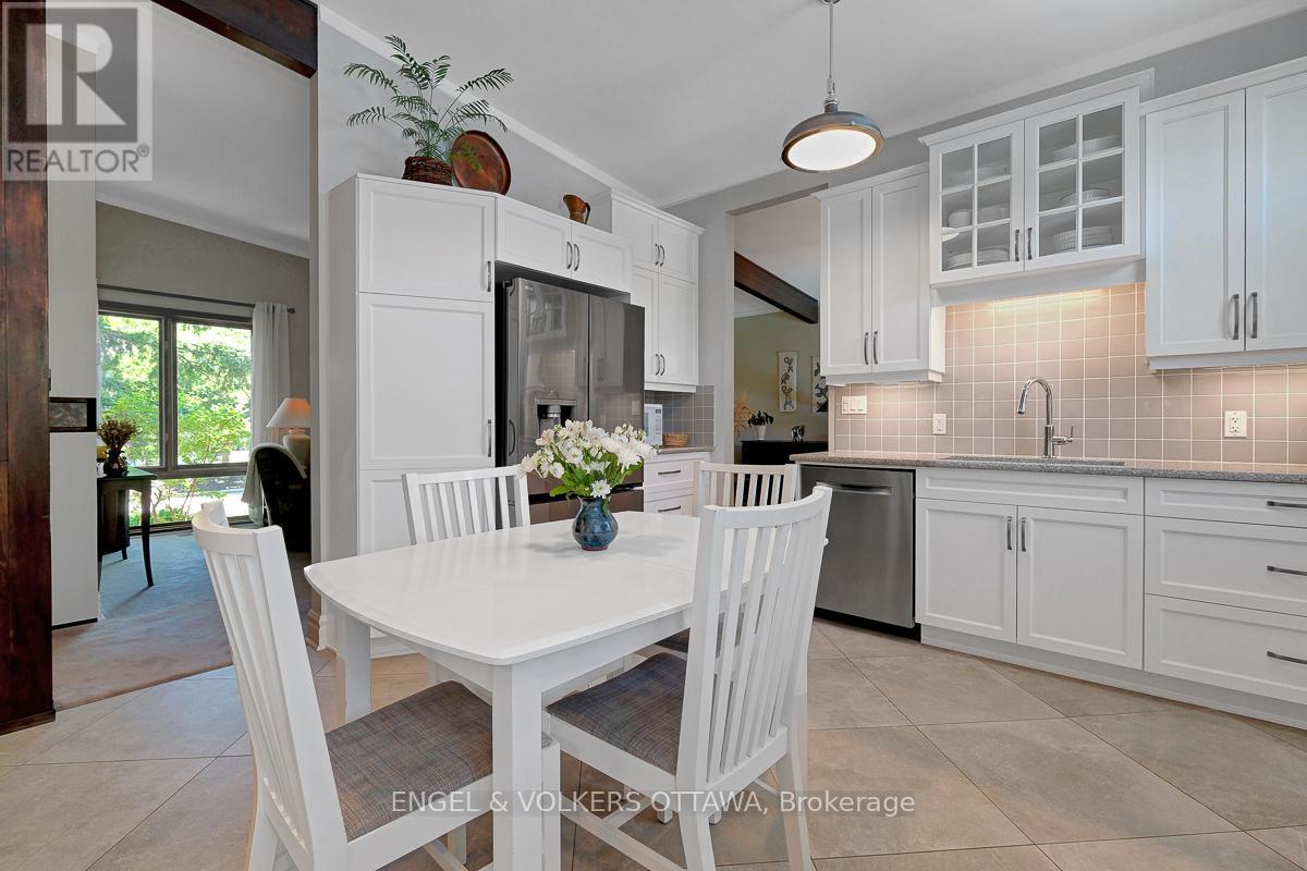 1131 Cameo Drive, Ottawa, Ontario  K2C 1Y6 - Photo 22 - X13433150