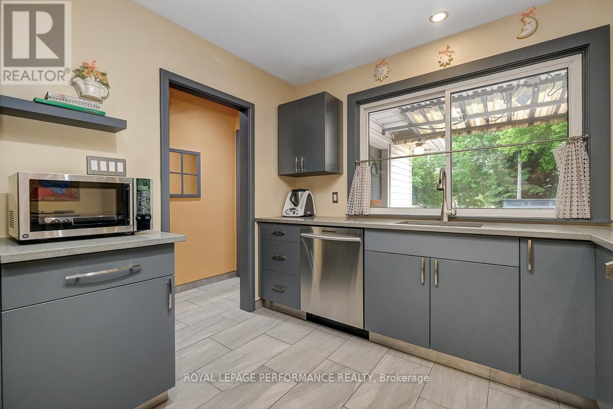 102 Donald Street, Ottawa, Ontario  K1K 1N2 - Photo 16 - X13433240