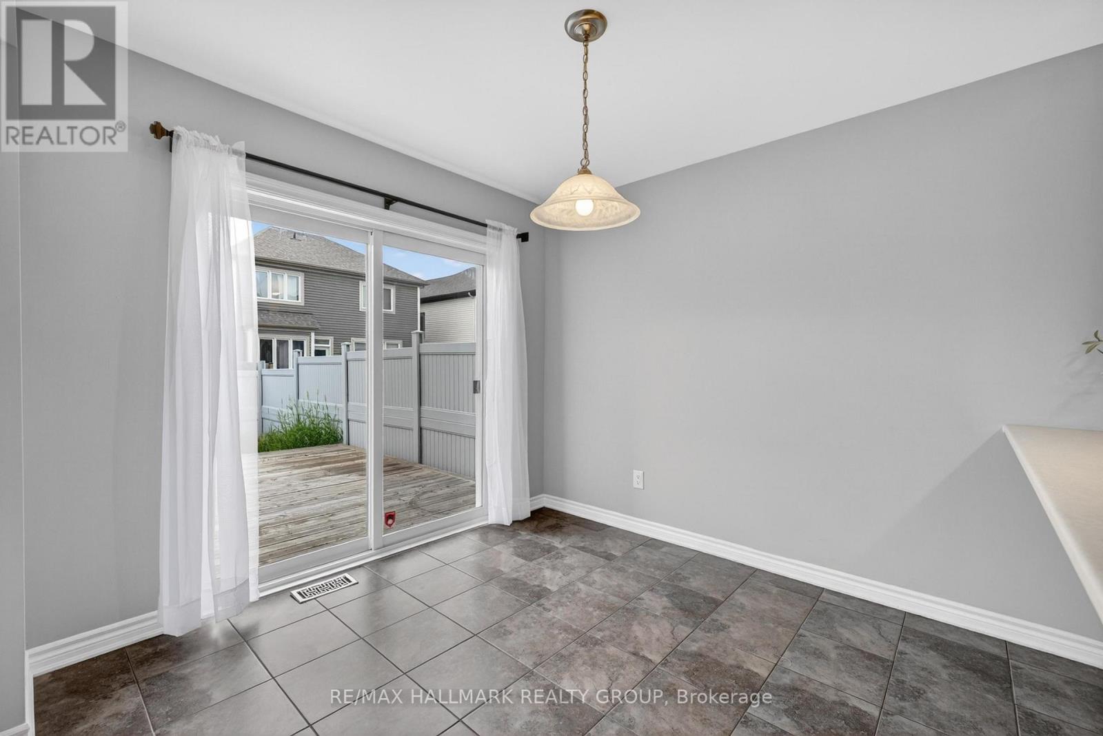 81 Switch Grass Crescent, Ottawa, Ontario  K2J 5Z3 - Photo 13 - X13433588