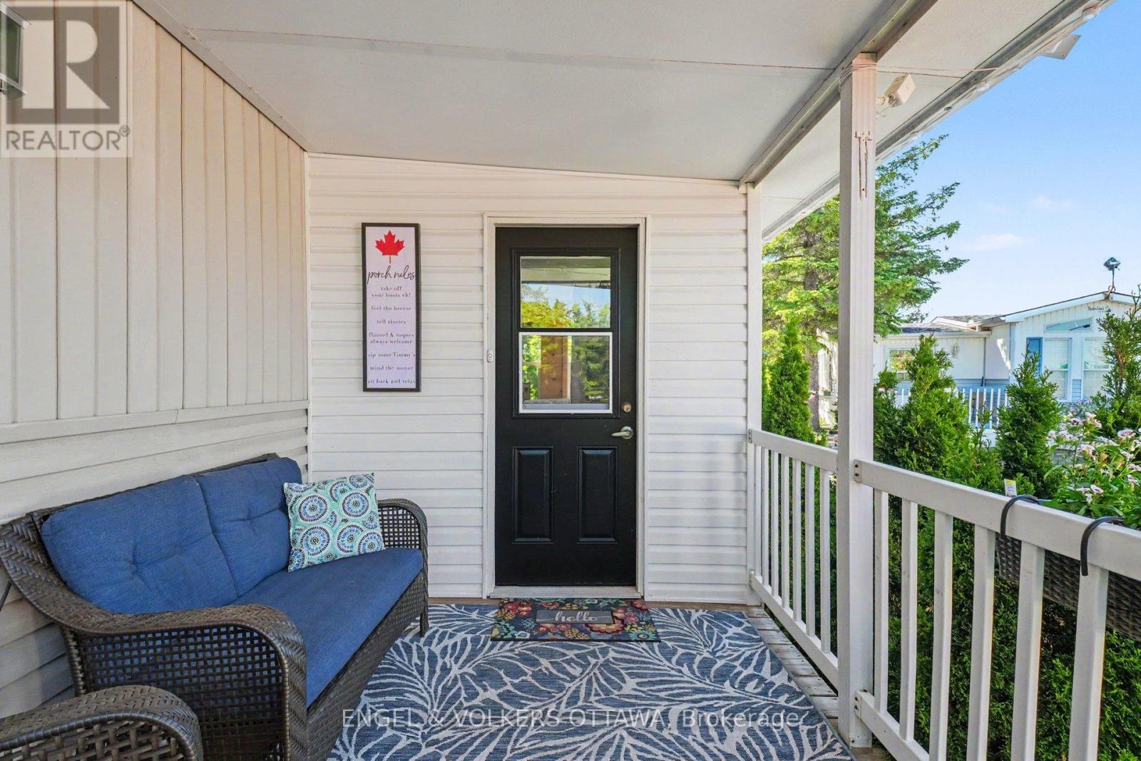 2 Kelly Sand Way, Ottawa, Ontario  K0A 1B0 - Photo 3 - X13433590