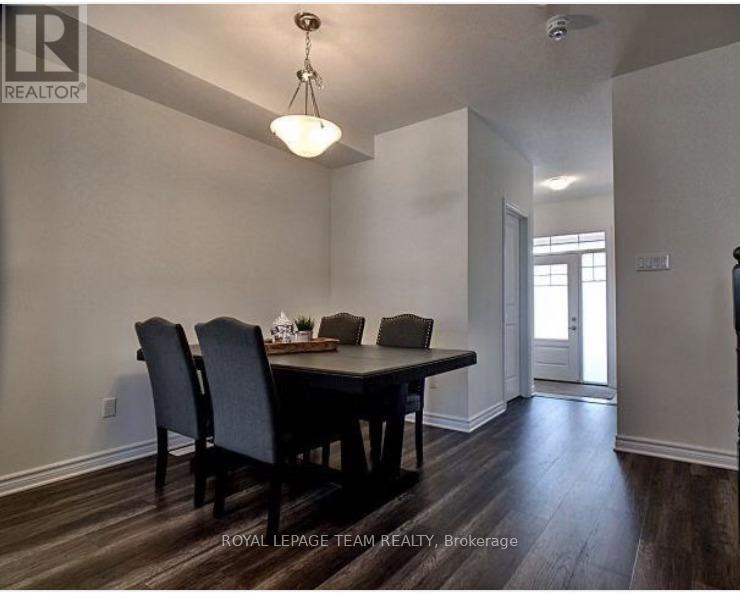195 Kimpton Drive, Ottawa, Ontario  K2S 2H9 - Photo 3 - X13433706