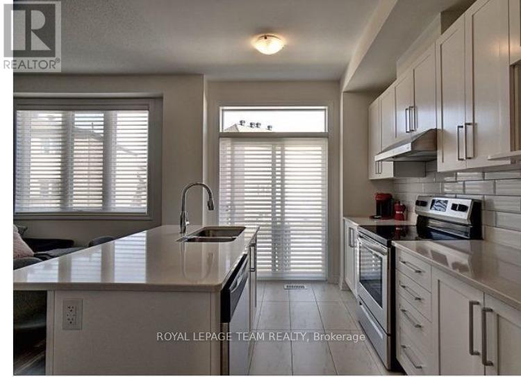 195 Kimpton Drive, Ottawa, Ontario  K2S 2H9 - Photo 4 - X13433706