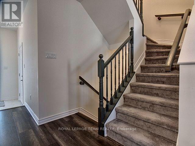 195 Kimpton Drive, Ottawa, Ontario  K2S 2H9 - Photo 6 - X13433706