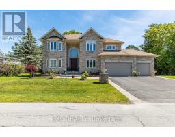 62 LOTTA AVENUE, Ottawa, Ontario