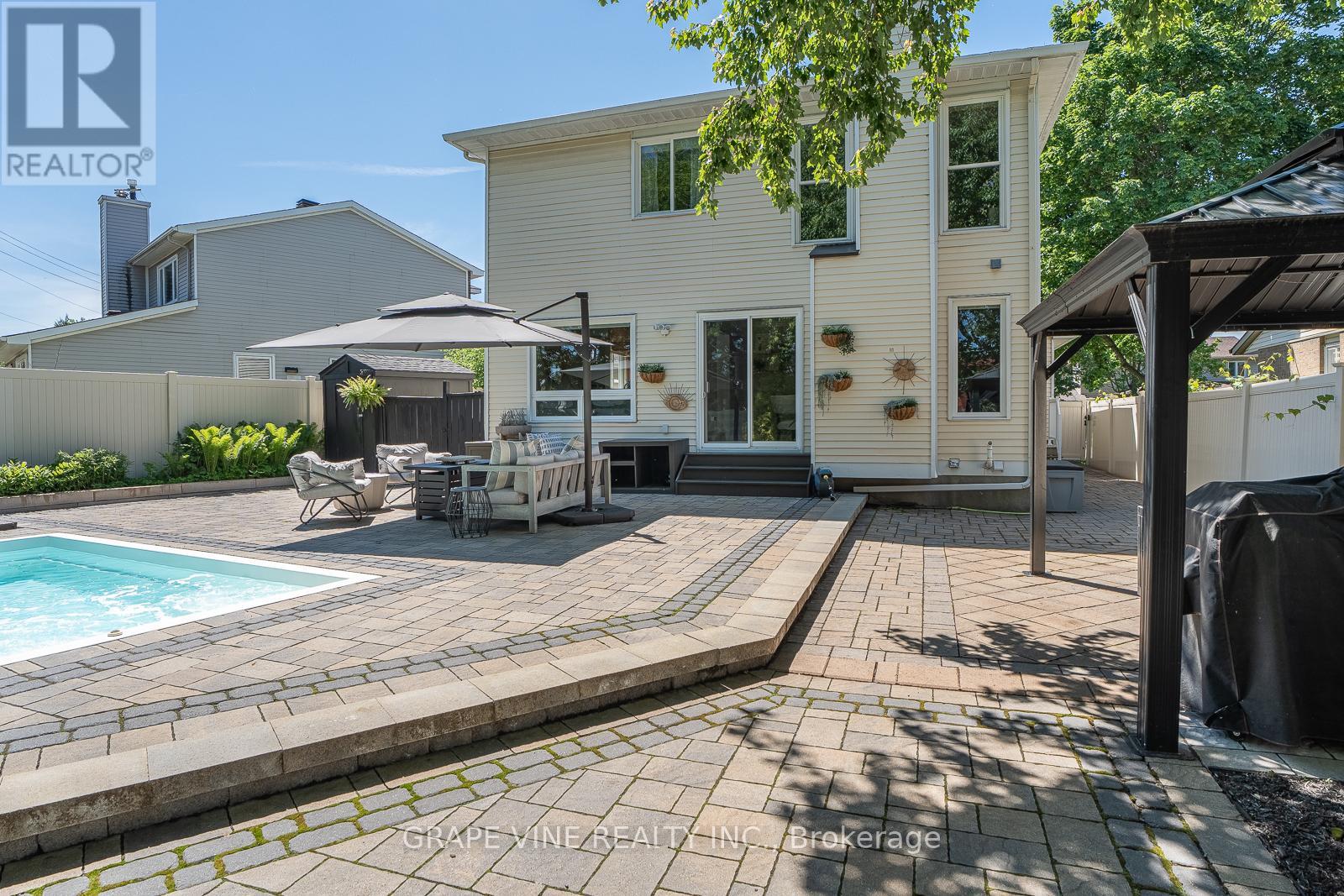 79 Homestead Street, Ottawa, Ontario  K2E 7T3 - Photo 13 - X13433866