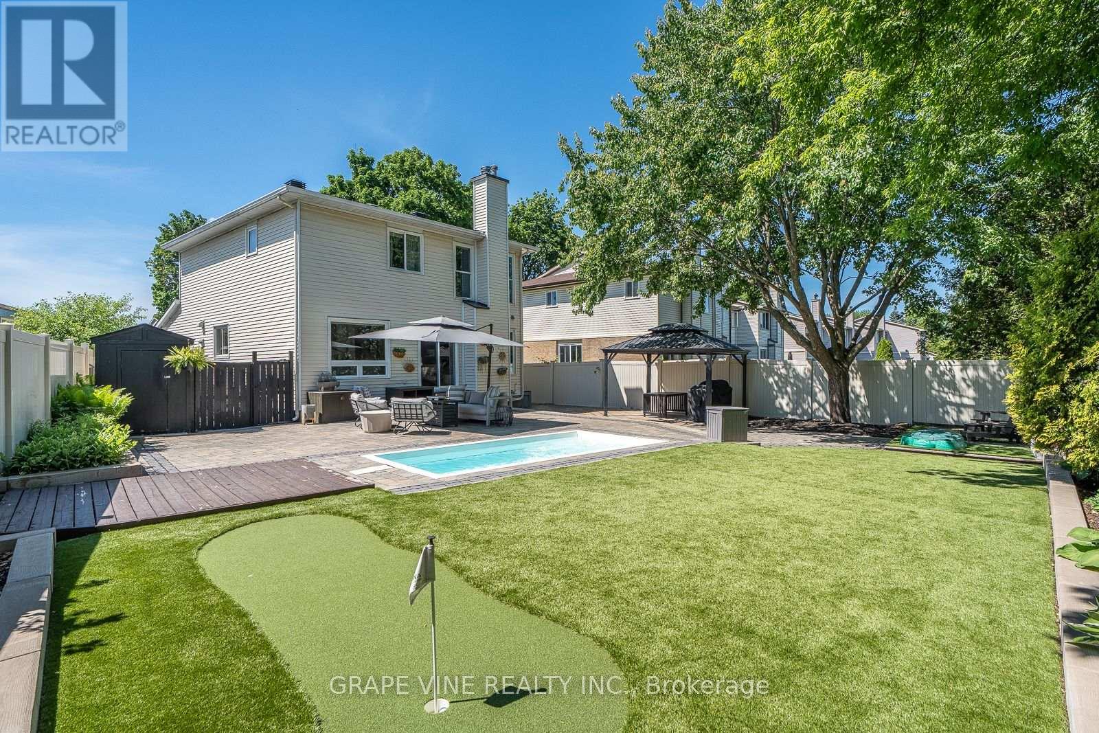 79 Homestead Street, Ottawa, Ontario  K2E 7T3 - Photo 8 - X13433866