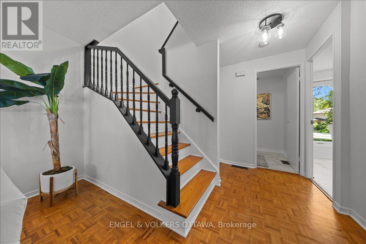 34 Viewpointe Private, Ottawa, Ontario  K1V 1M5 - Photo 15 - X13433912