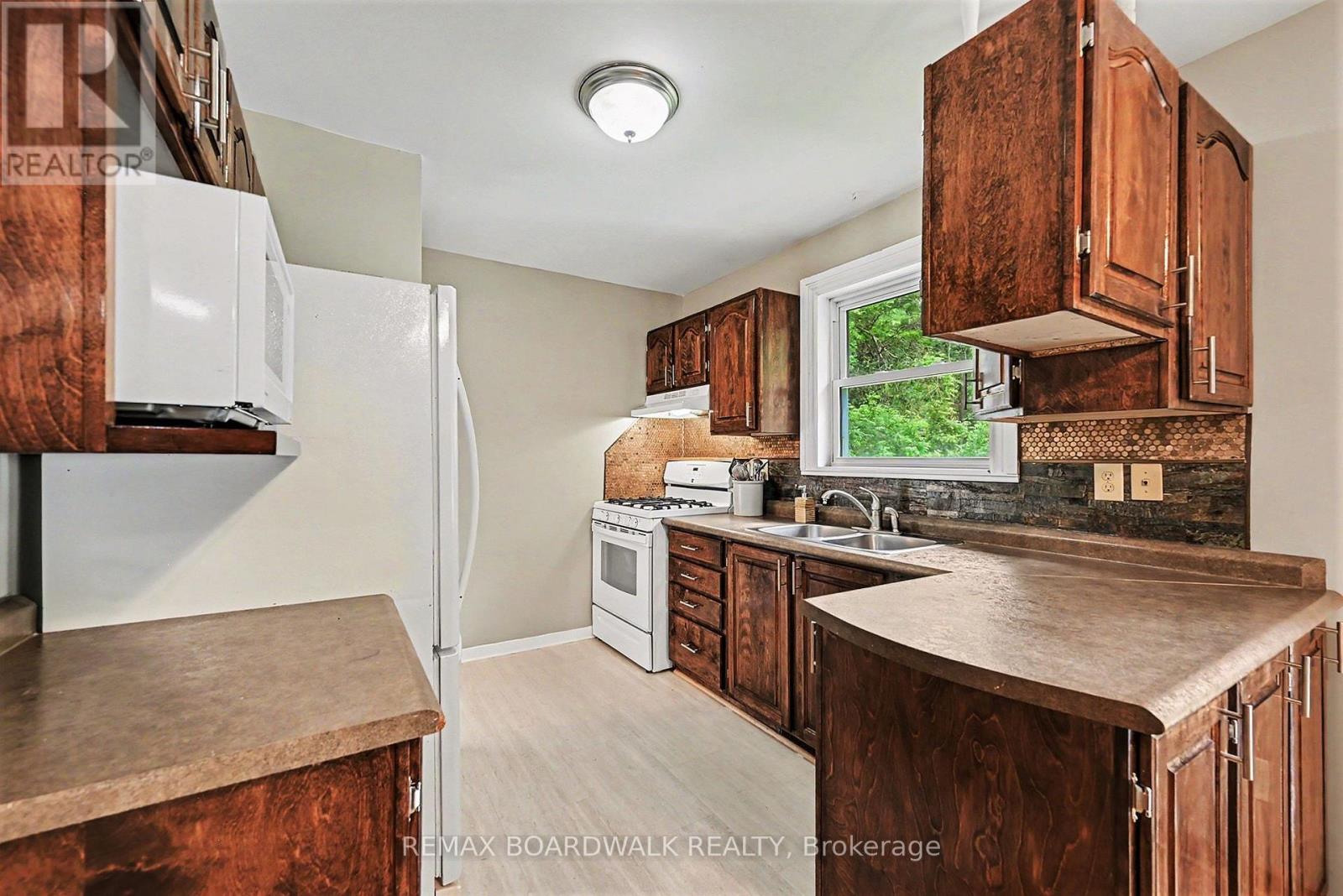 3260 Tolmies Corners Road, North Stormont, Ontario  K0C 1C0 - Photo 14 - X13433922