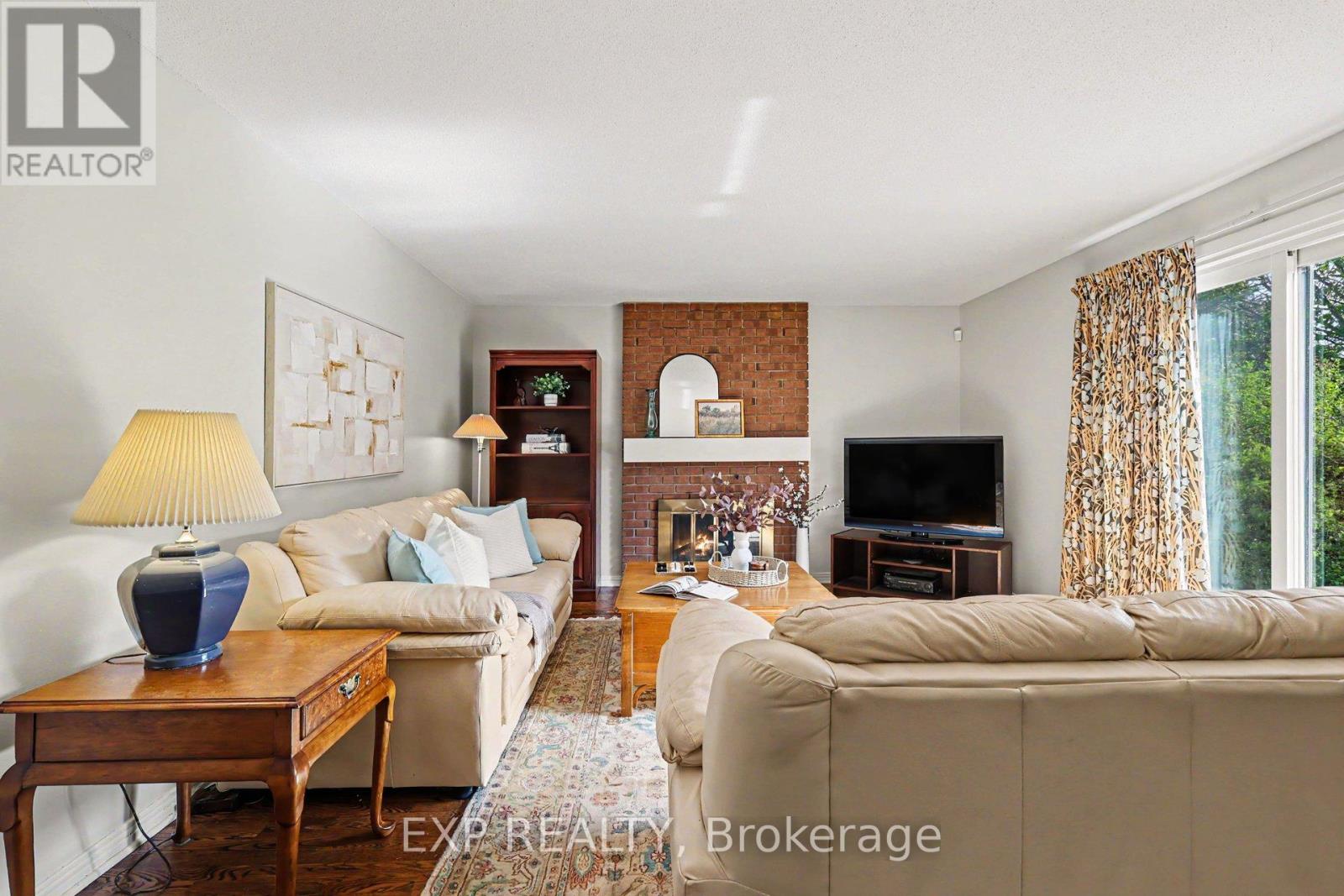 105 Country Club Drive, Ottawa, Ontario  K1V 0B4 - Photo 12 - X13433990