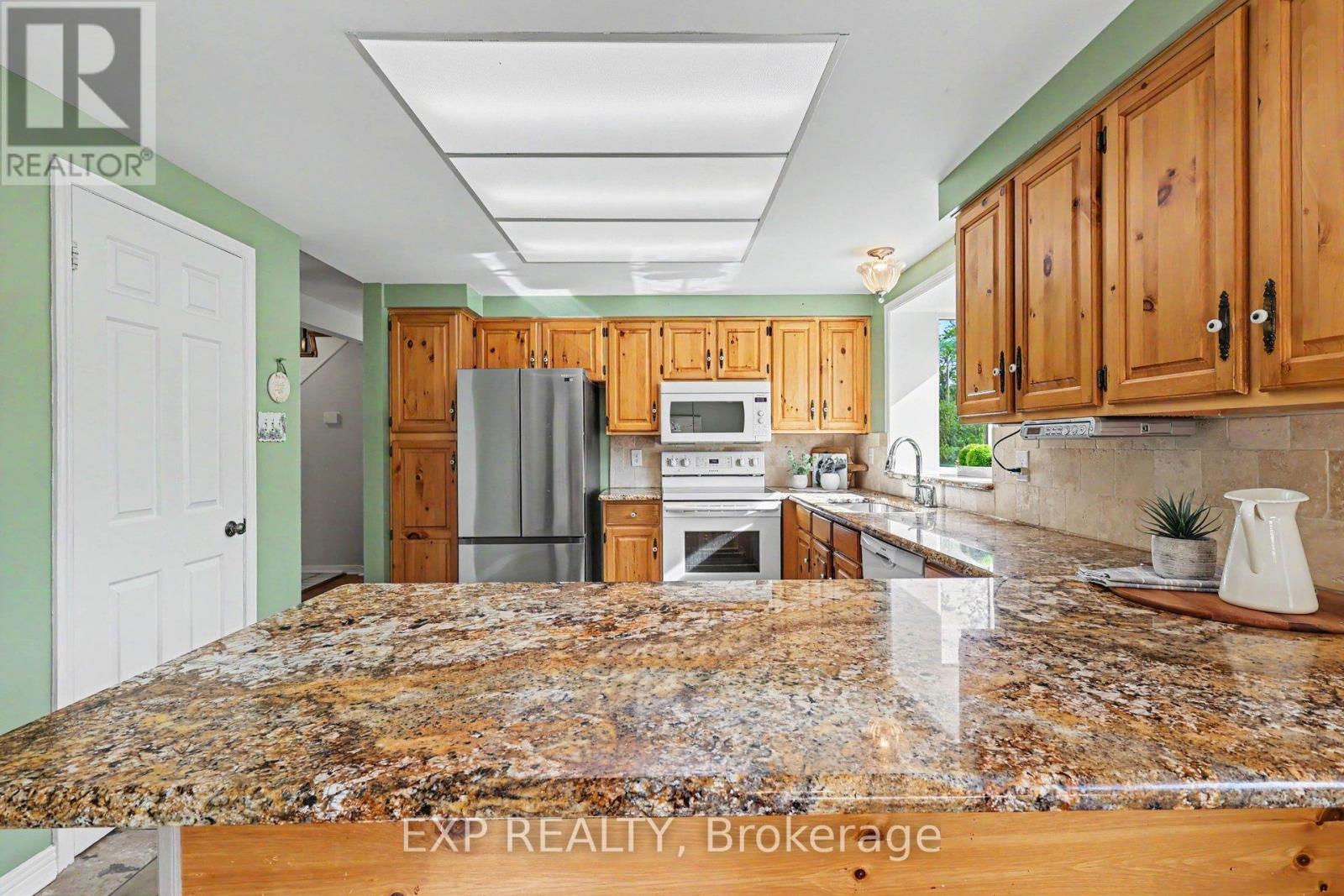 105 Country Club Drive, Ottawa, Ontario  K1V 0B4 - Photo 15 - X13433990