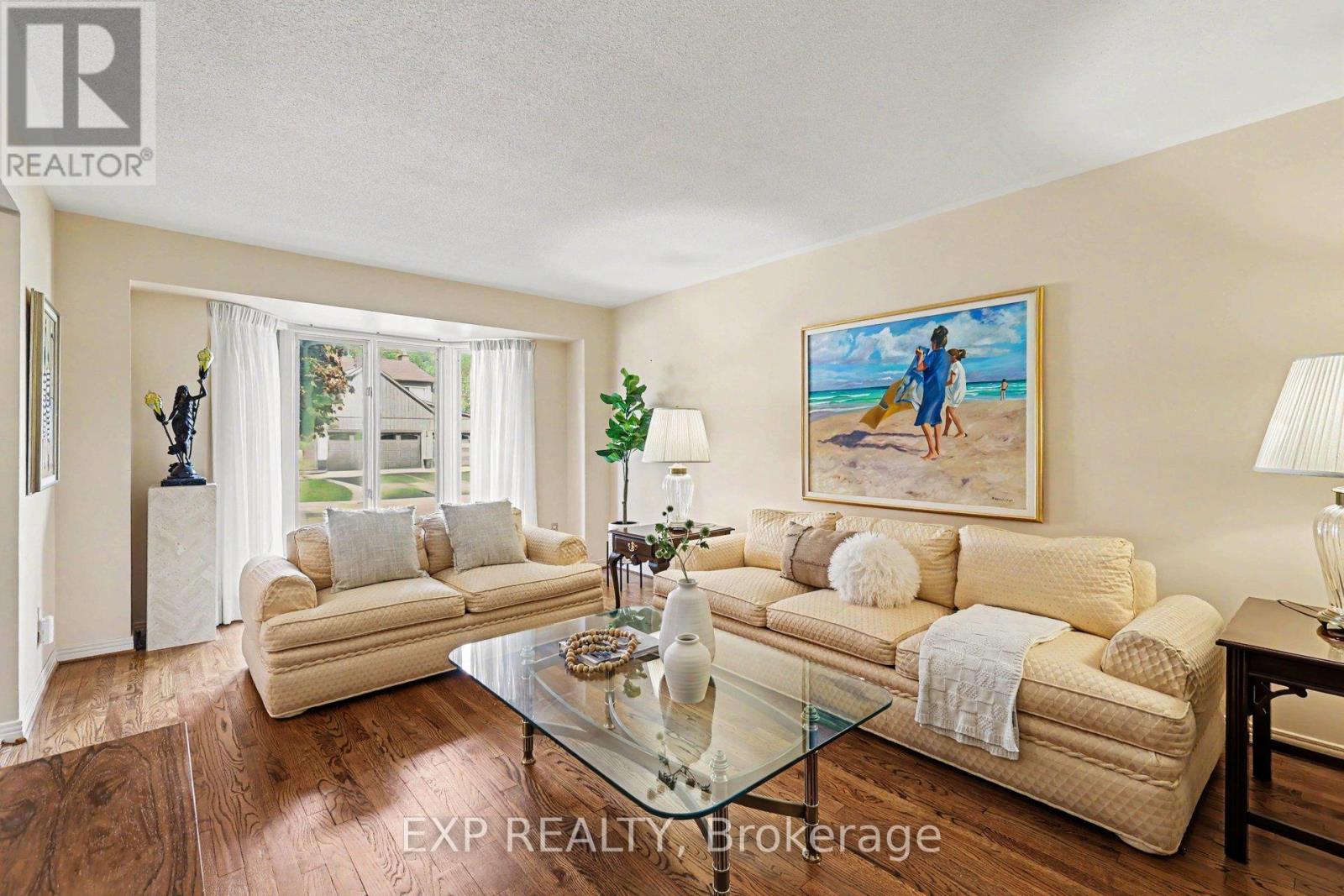 105 Country Club Drive, Ottawa, Ontario  K1V 0B4 - Photo 7 - X13433990