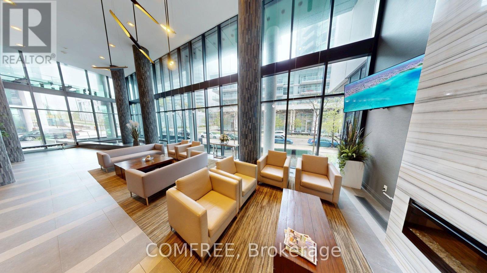 1502 - 39 ANNIE CRAIG DRIVE, Toronto, Ontario