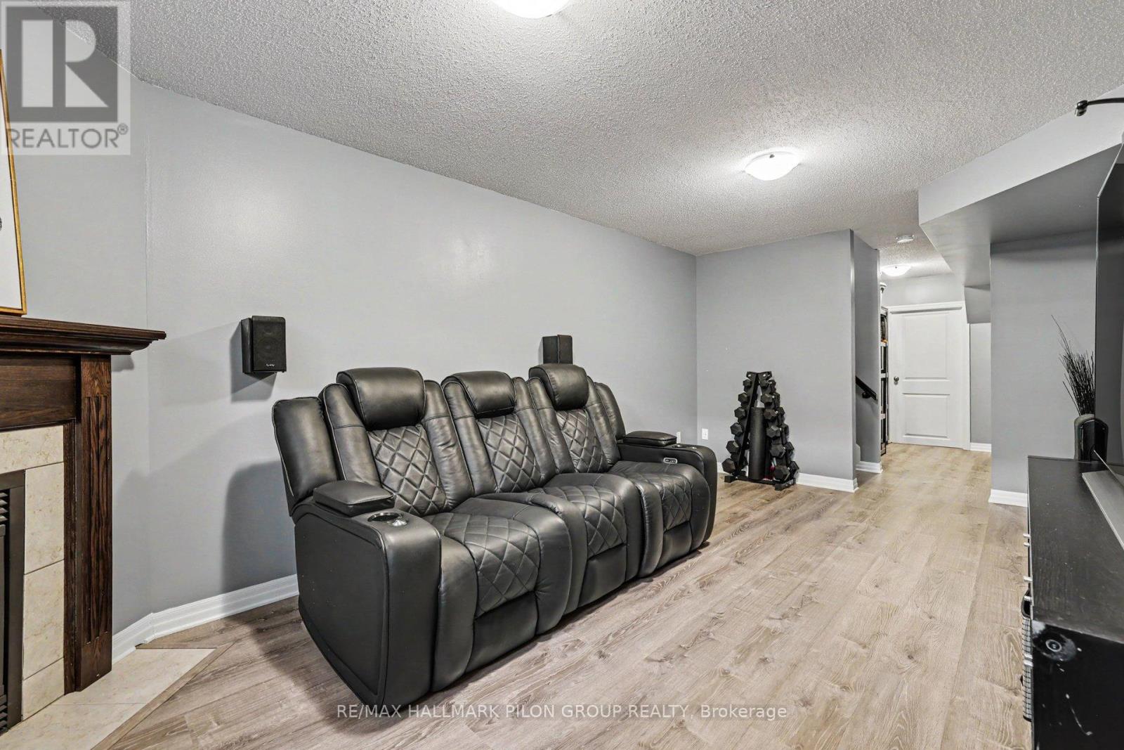 673 Spring Valley Drive, Ottawa, Ontario  K1W 0C7 - Photo 21 - X13434302