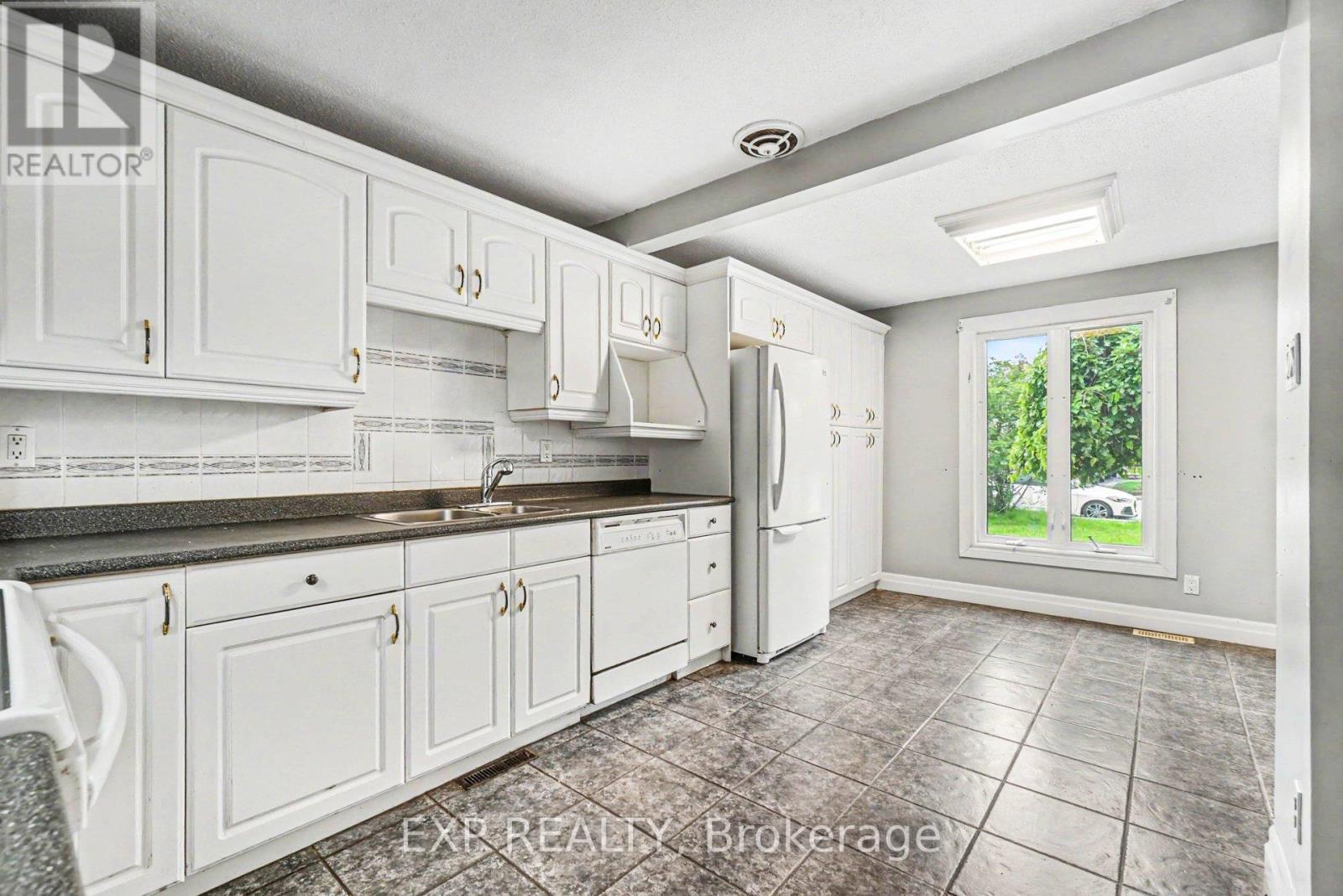 82 Sherway Drive, Ottawa, Ontario  K2J 1N8 - Photo 11 - X13434392