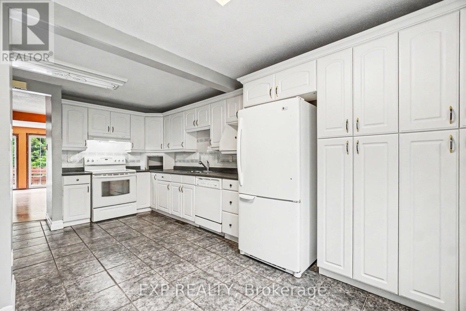 82 Sherway Drive, Ottawa, Ontario  K2J 1N8 - Photo 13 - X13434392