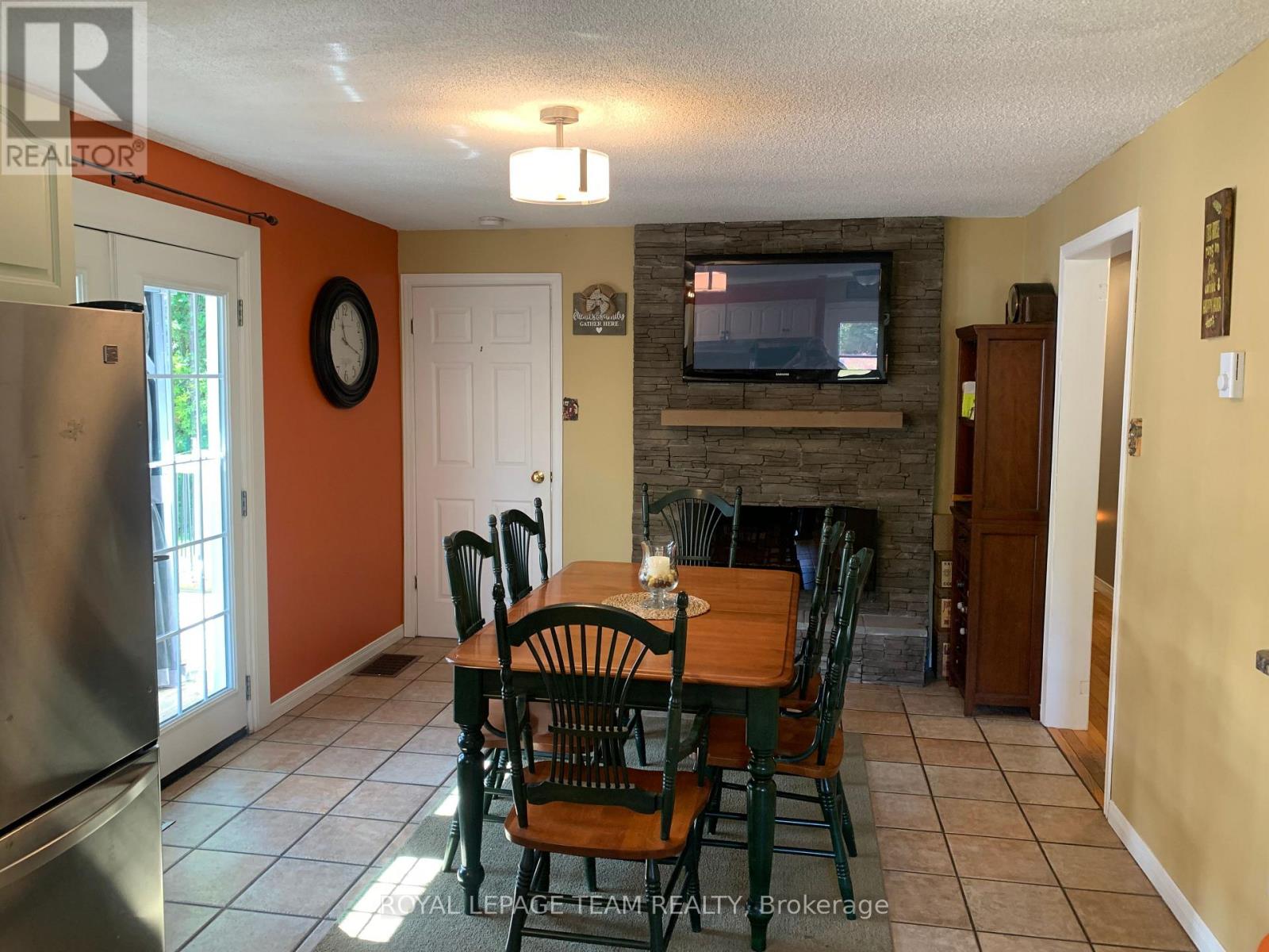 690 Limerick Road, North Grenville, Ontario  K0G 1T0 - Photo 4 - X13434426
