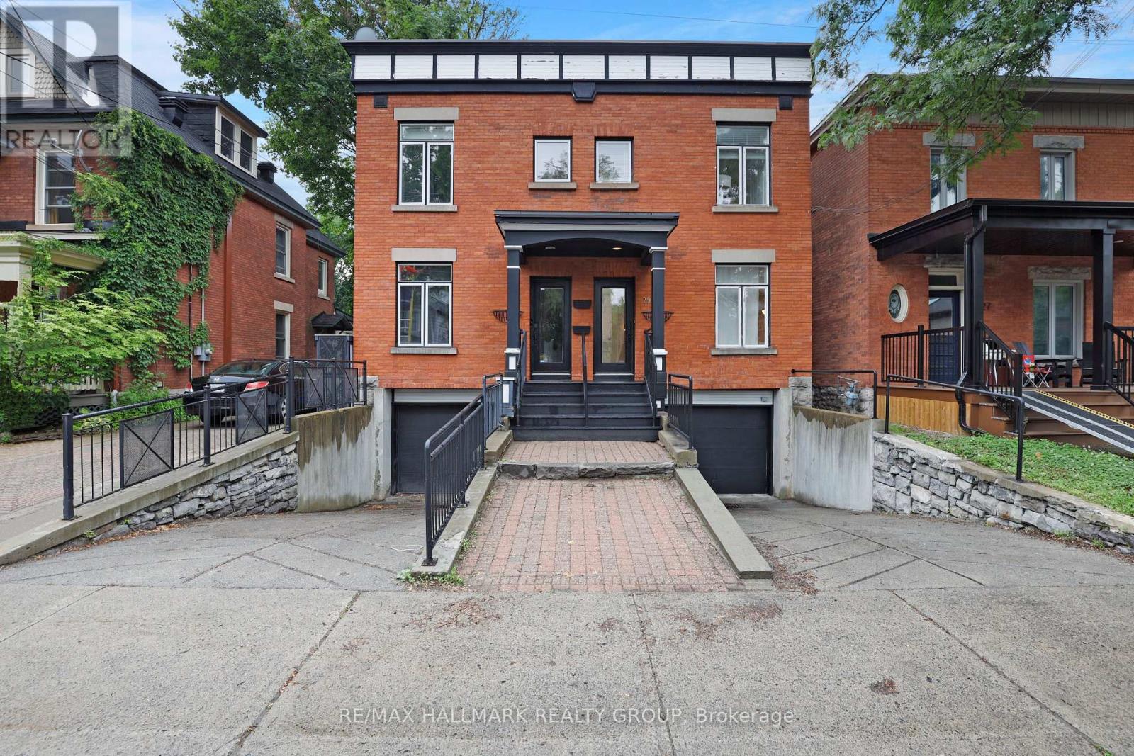 29 Thornton Avenue, Ottawa, Ontario  K1S 2R8 - Photo 1 - X13434430