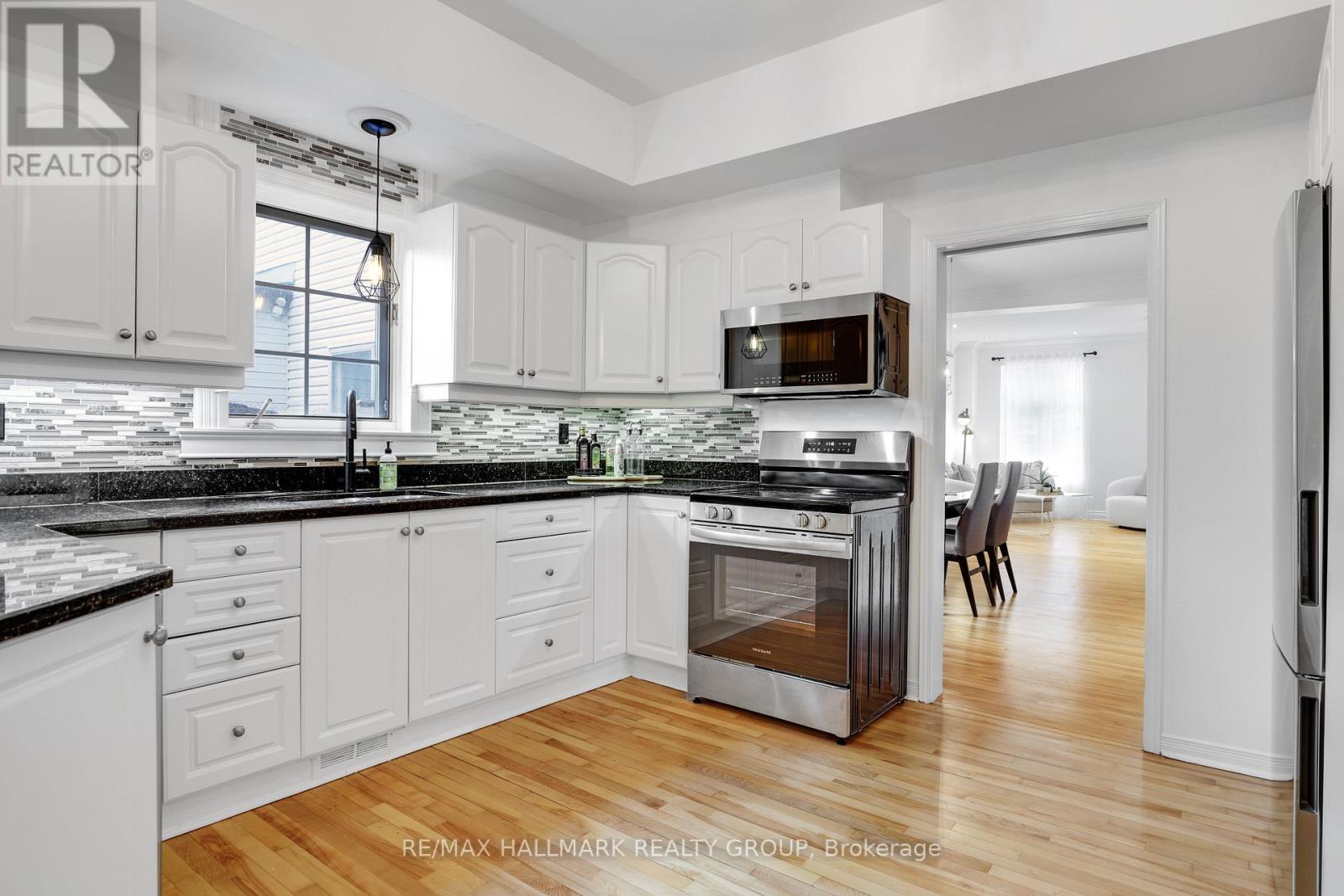 29 Thornton Avenue, Ottawa, Ontario  K1S 2R8 - Photo 18 - X13434430