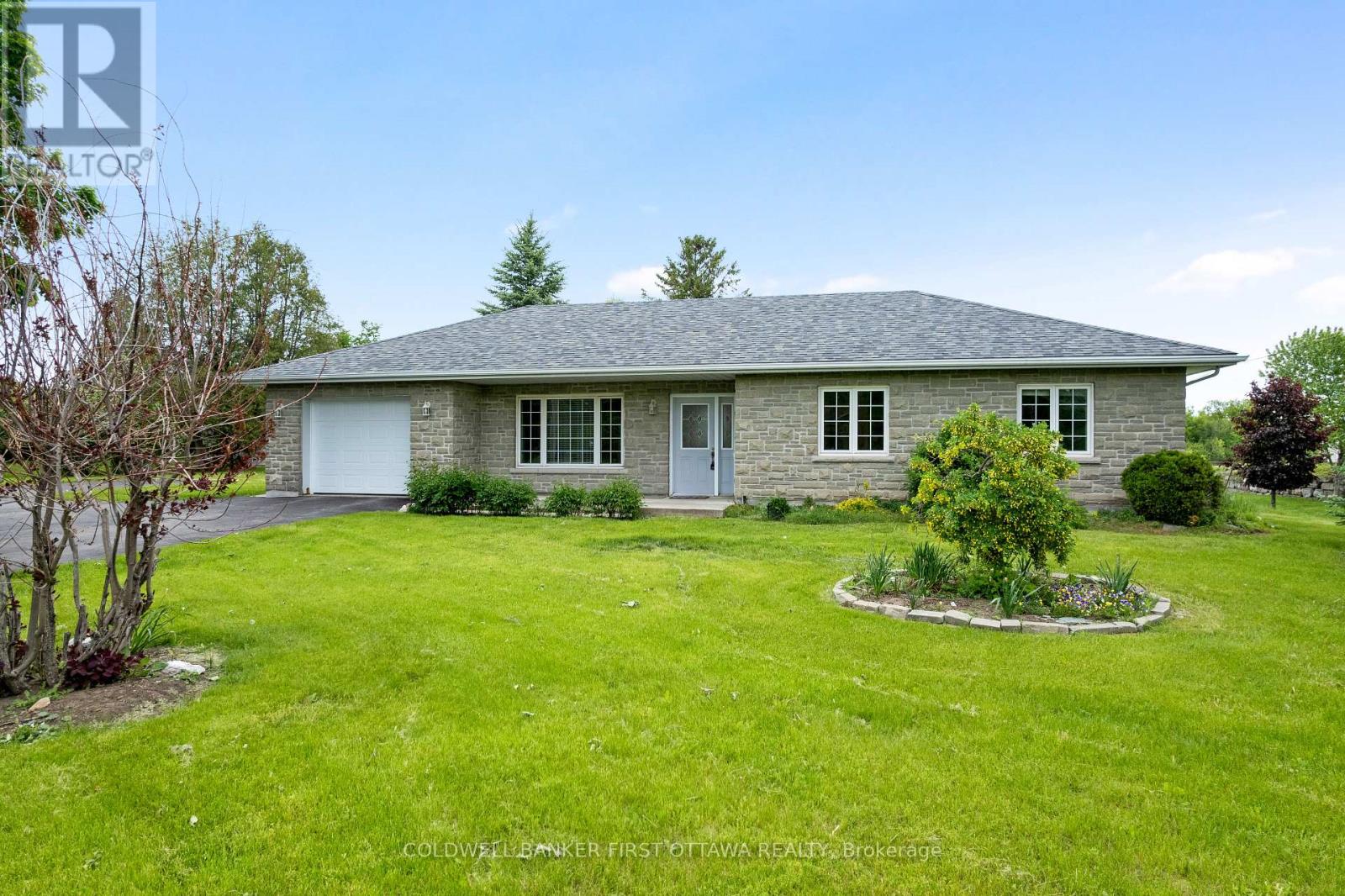363 Napoleon Street, Carleton Place, Ontario  K7C 3Y3 - Photo 7 - X13434536