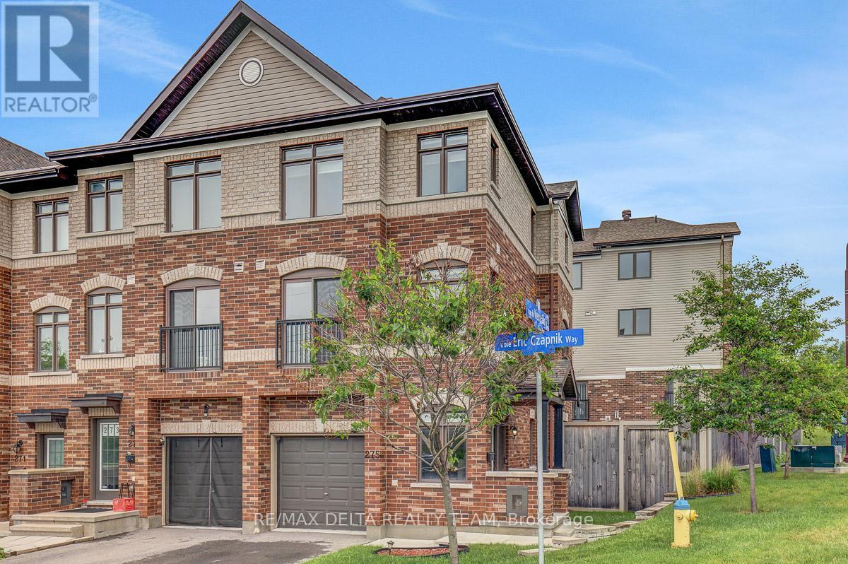 275 Eric Czapnik Way, Ottawa, Ontario  K1E 0B4 - Photo 2 - X13434568