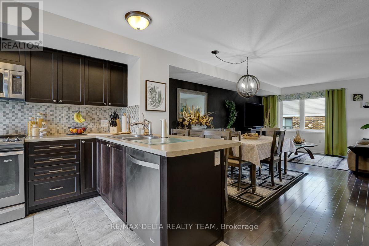 275 Eric Czapnik Way, Ottawa, Ontario  K1E 0B4 - Photo 21 - X13434568