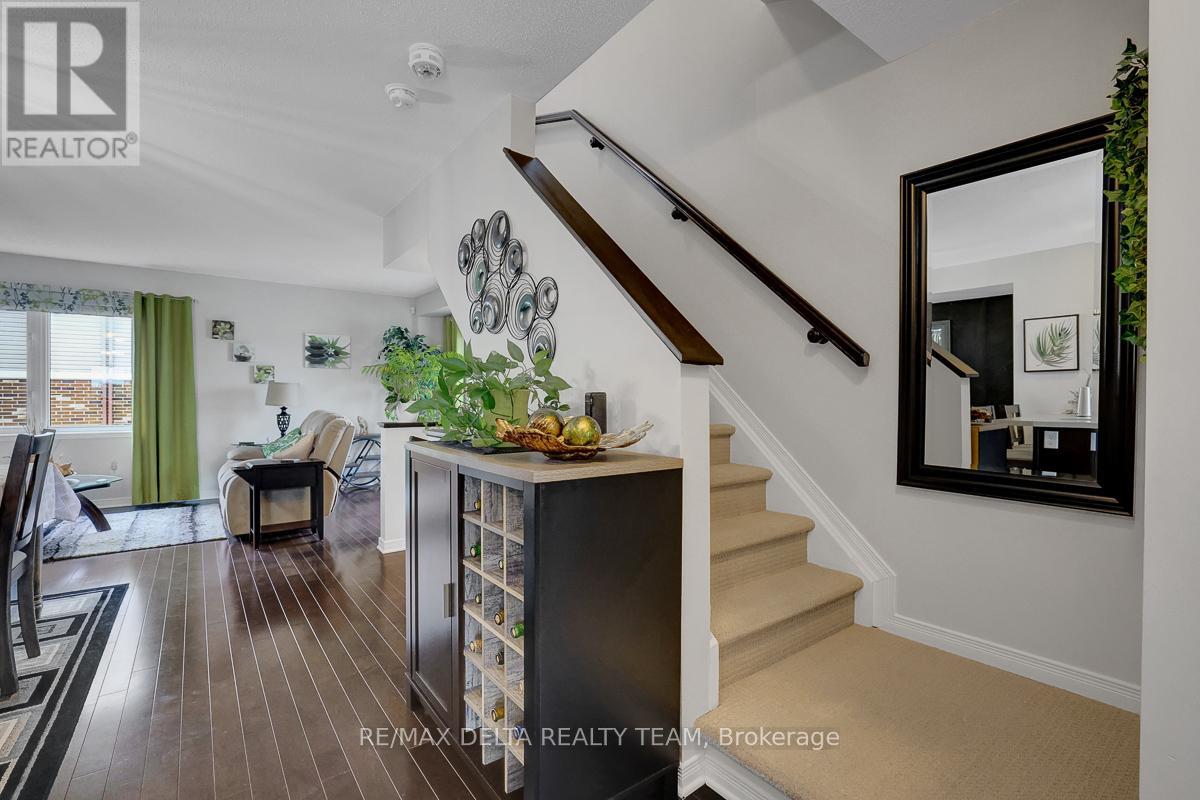 275 Eric Czapnik Way, Ottawa, Ontario  K1E 0B4 - Photo 26 - X13434568