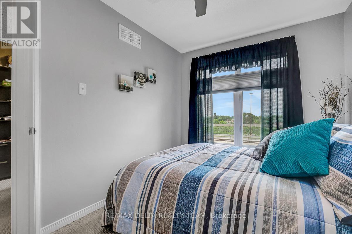 275 Eric Czapnik Way, Ottawa, Ontario  K1E 0B4 - Photo 35 - X13434568