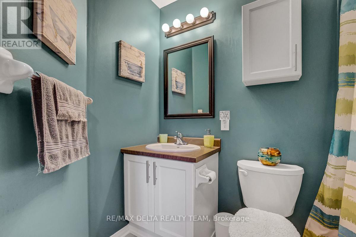 275 Eric Czapnik Way, Ottawa, Ontario  K1E 0B4 - Photo 39 - X13434568