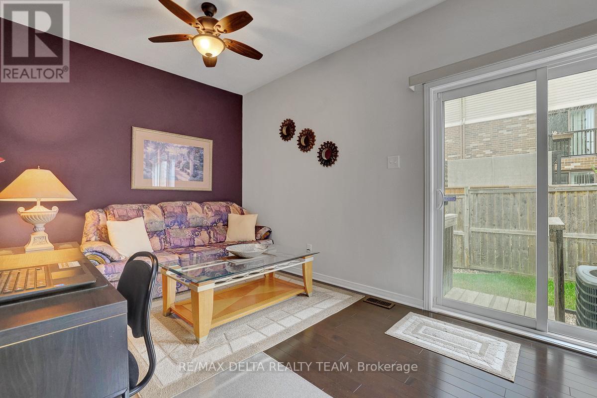 275 Eric Czapnik Way, Ottawa, Ontario  K1E 0B4 - Photo 6 - X13434568