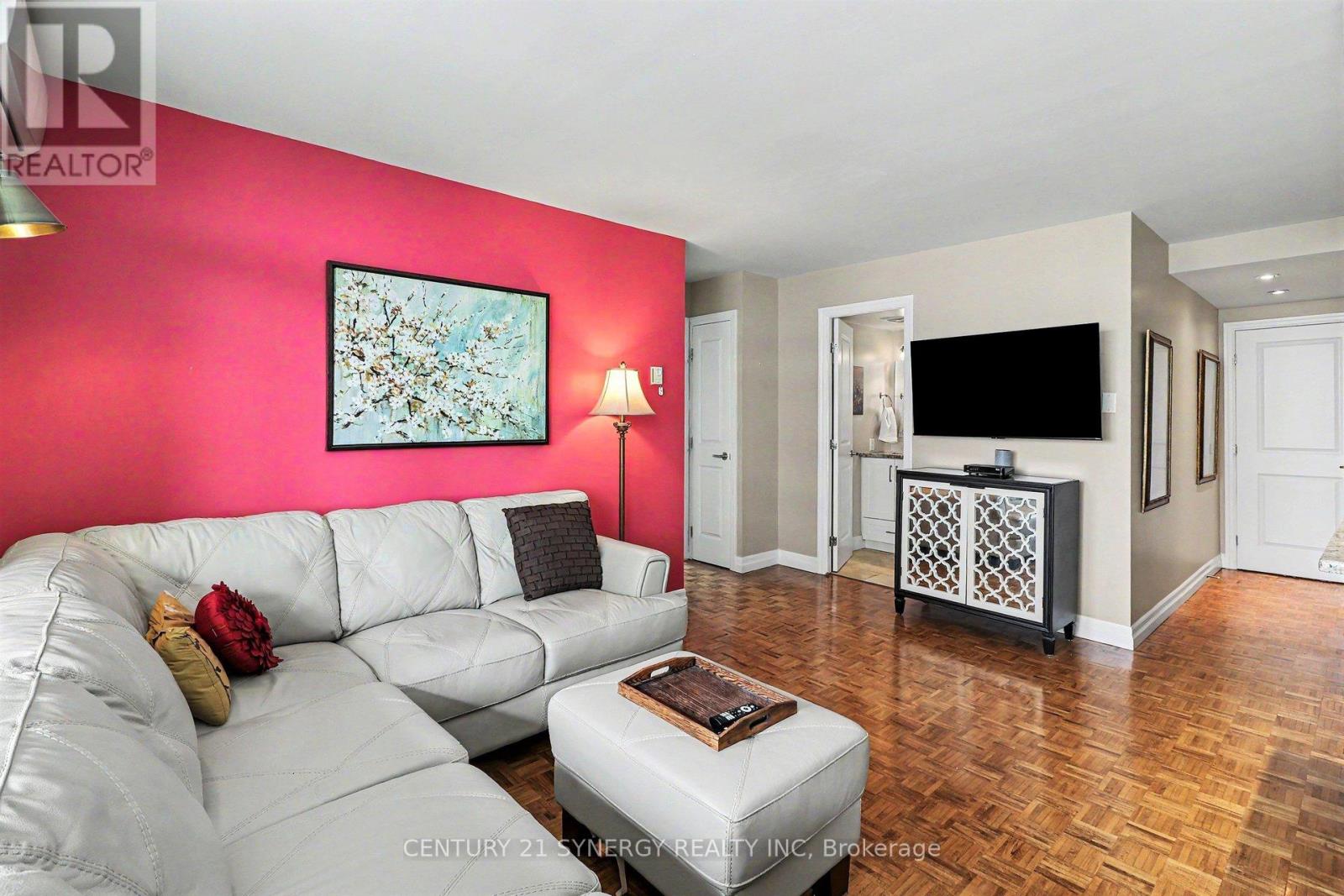 1202 - 158b Mcarthur Avenue, Ottawa, Ontario  K1L 8C9 - Photo 9 - X13434604