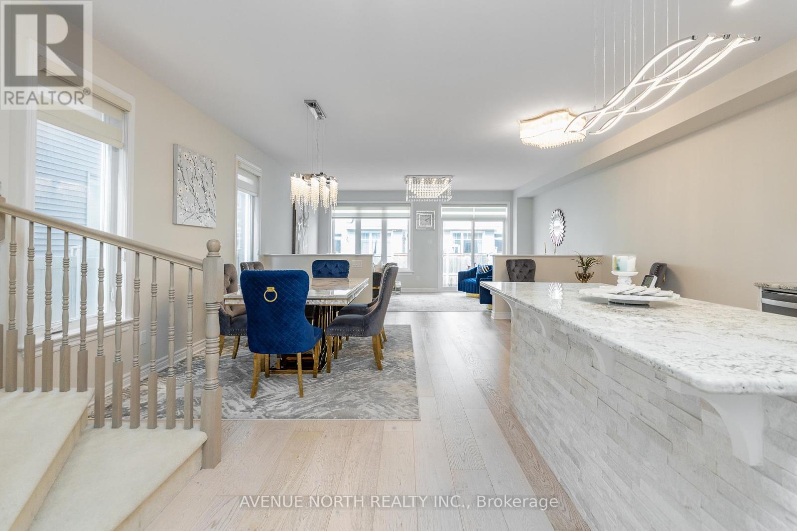 93 Nepeta Crescent, Ottawa, Ontario  K1T 0S6 - Photo 7 - X13434722