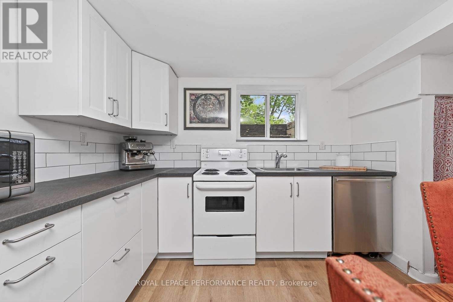 140 Begonia Avenue, Ottawa, Ontario  K1H 6E4 - Photo 31 - X13434744