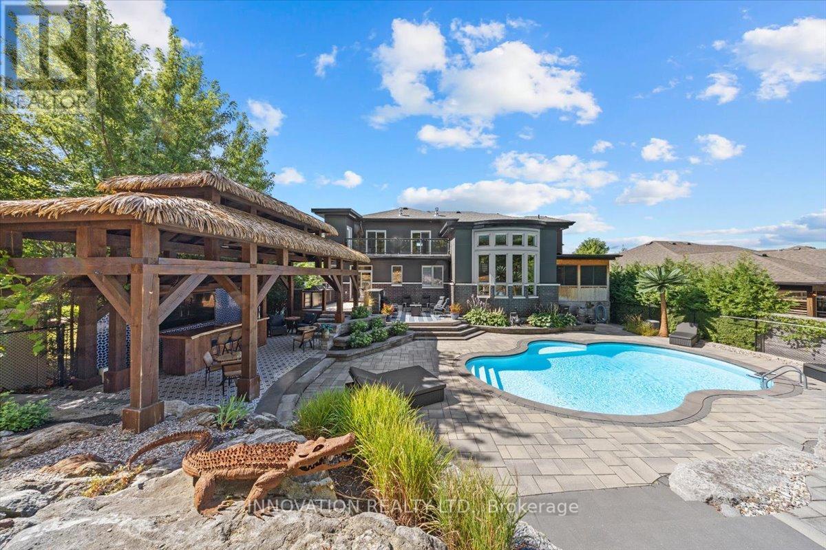 332 Carp Highlands Court, Ottawa, Ontario  K0A 1L0 - Photo 33 - X13434824