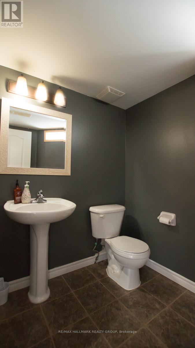 33 - 330 Cresthaven Drive, Ottawa, Ontario  K2G 6W3 - Photo 4 - X13434902