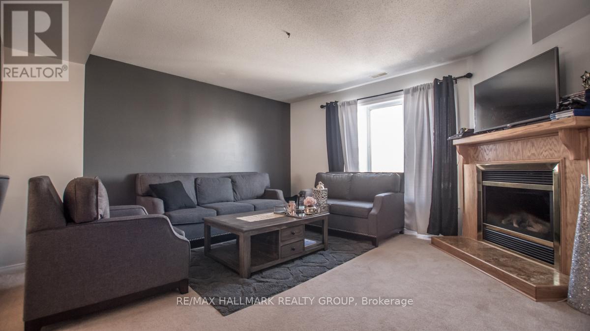 33 - 330 Cresthaven Drive, Ottawa, Ontario  K2G 6W3 - Photo 5 - X13434902