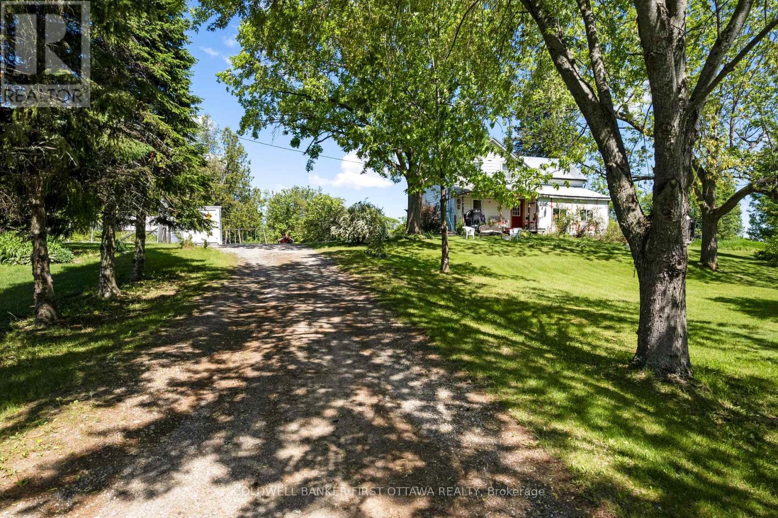 400 Buttermilk Hill Road, Drummond/north Elmsley, Ontario  K7H 3C3 - Photo 4 - X13434980