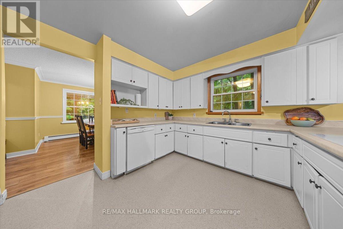 709 Kitley Line 3 Road, Elizabethtown-Kitley, Ontario  K0G 1G0 - Photo 13 - X13435022