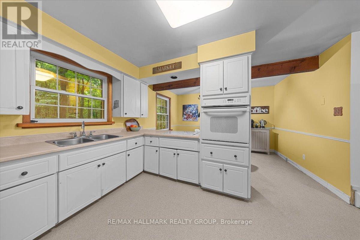 709 Kitley Line 3 Road, Elizabethtown-Kitley, Ontario  K0G 1G0 - Photo 15 - X13435022