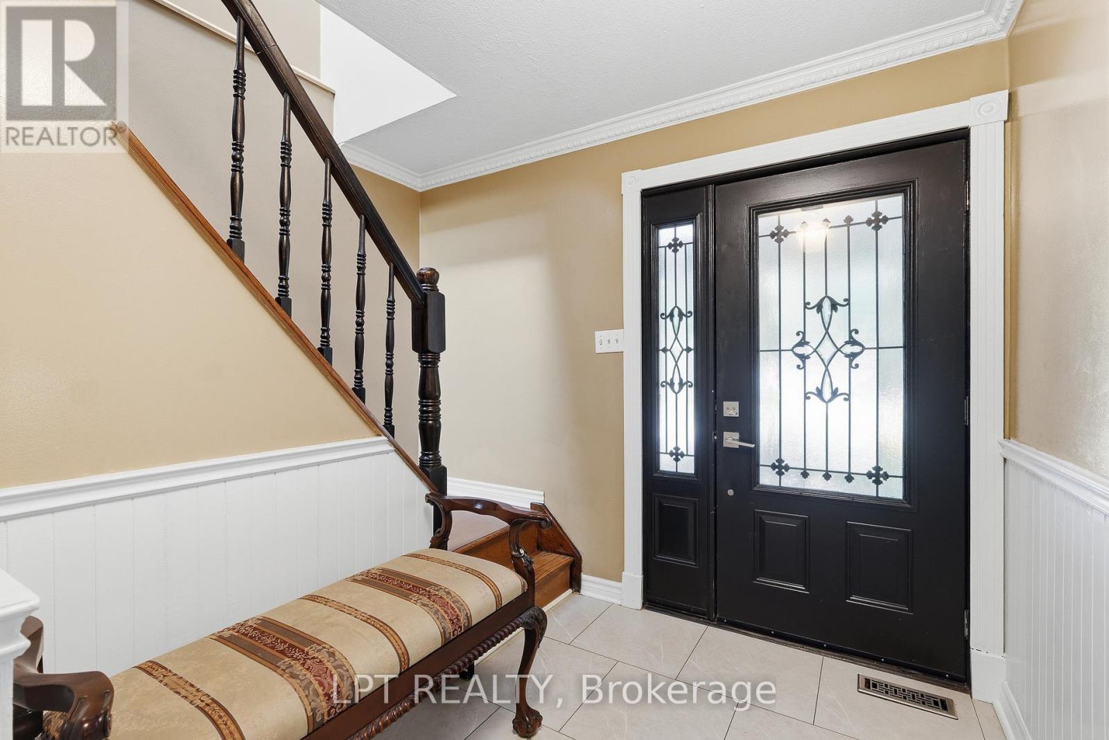 18 Louise Crescent, Russell, Ontario  K0A 1W0 - Photo 3 - X13435144