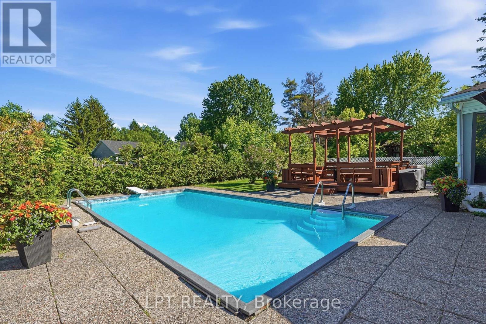 18 Louise Crescent, Russell, Ontario  K0A 1W0 - Photo 33 - X13435144
