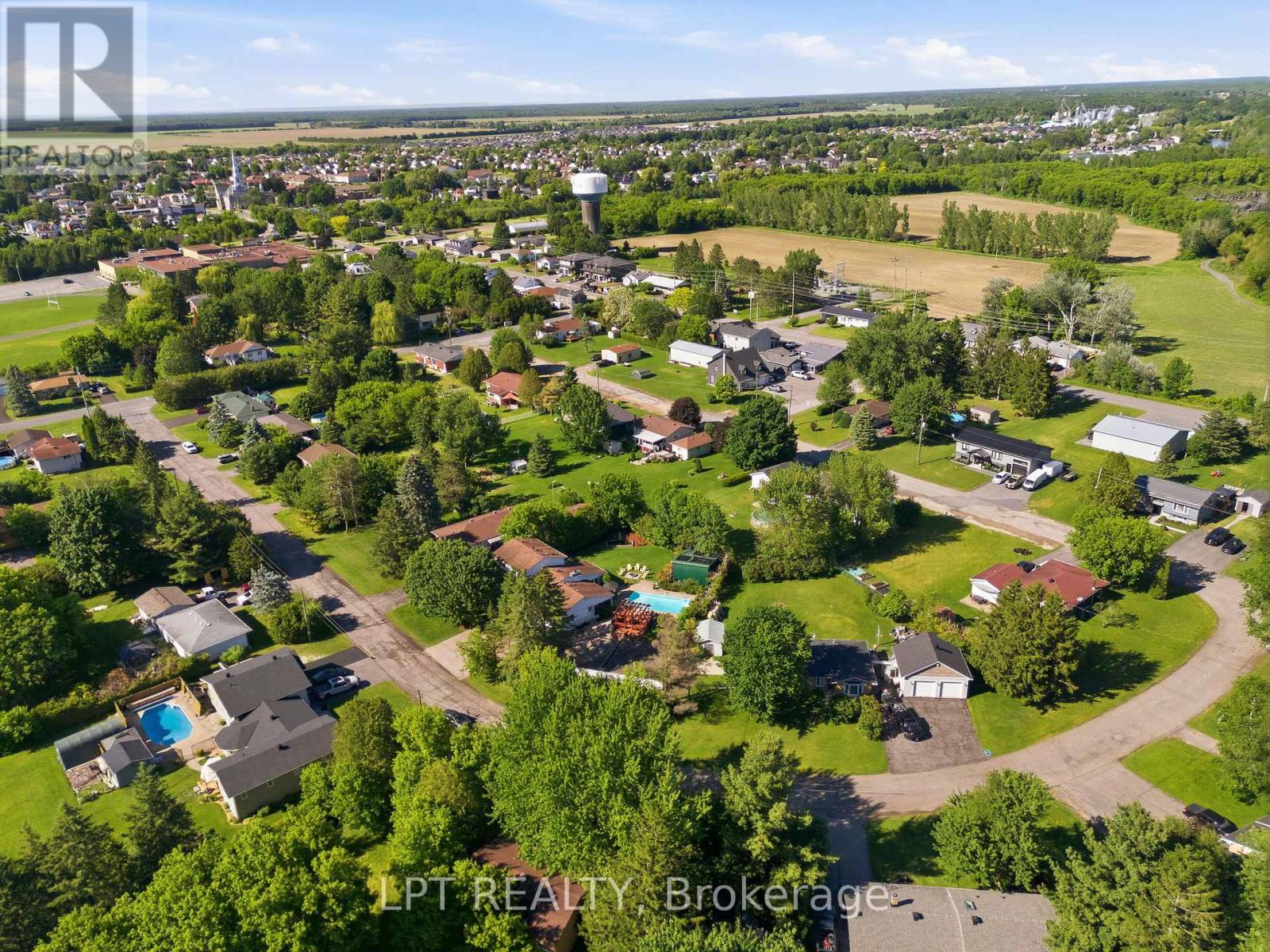 18 Louise Crescent, Russell, Ontario  K0A 1W0 - Photo 42 - X13435144