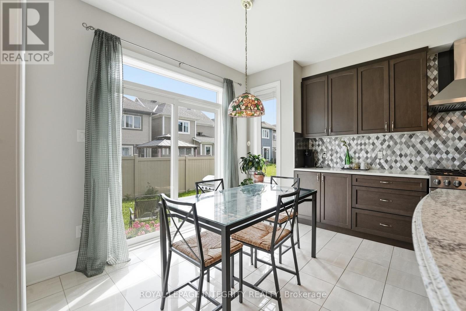 224 Ponderosa Street, Ottawa, Ontario  K2S 1E7 - Photo 20 - X13435156