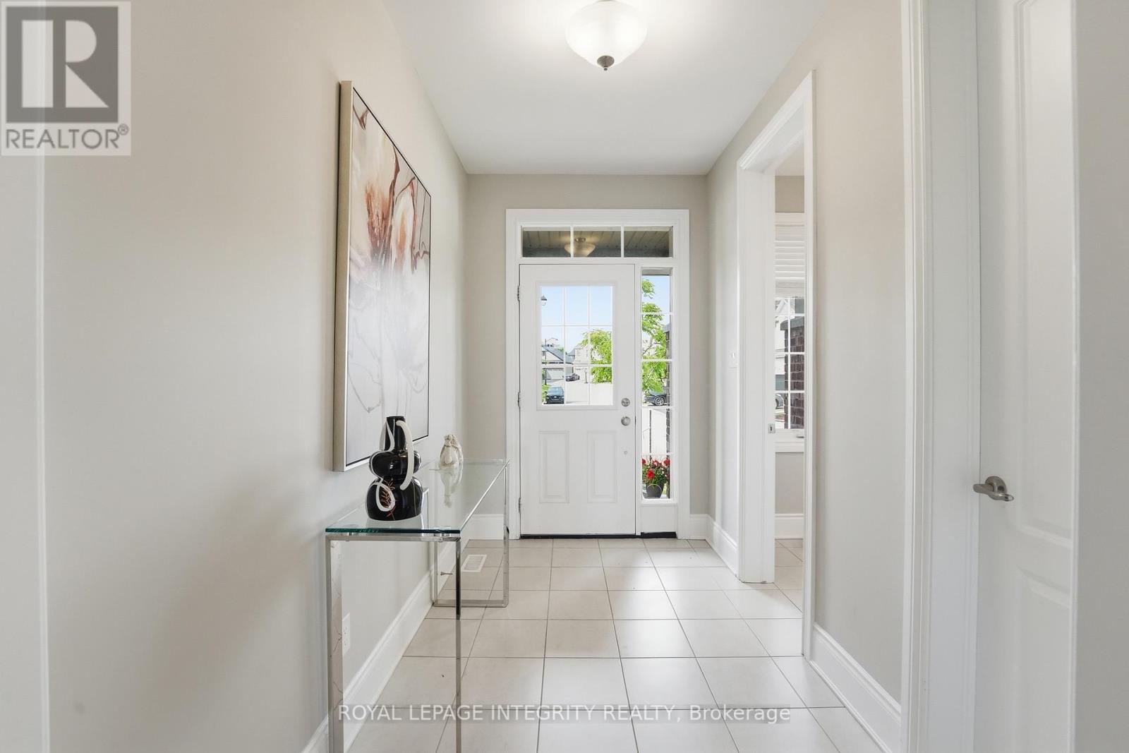 224 Ponderosa Street, Ottawa, Ontario  K2S 1E7 - Photo 3 - X13435156