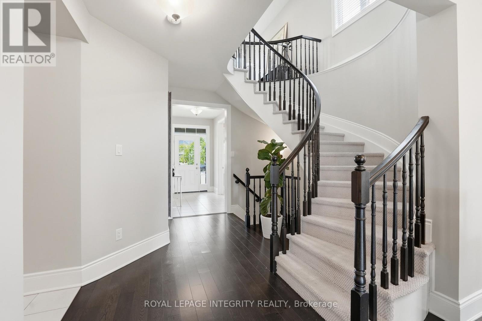 224 Ponderosa Street, Ottawa, Ontario  K2S 1E7 - Photo 5 - X13435156