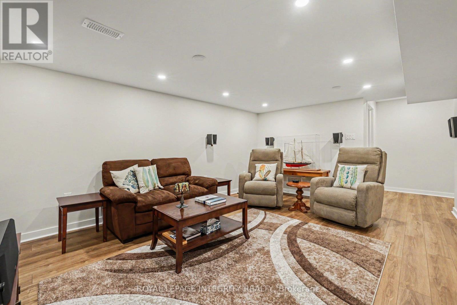 1642 Champneuf Drive, Ottawa, Ontario  K1C 4W1 - Photo 36 - X13435200