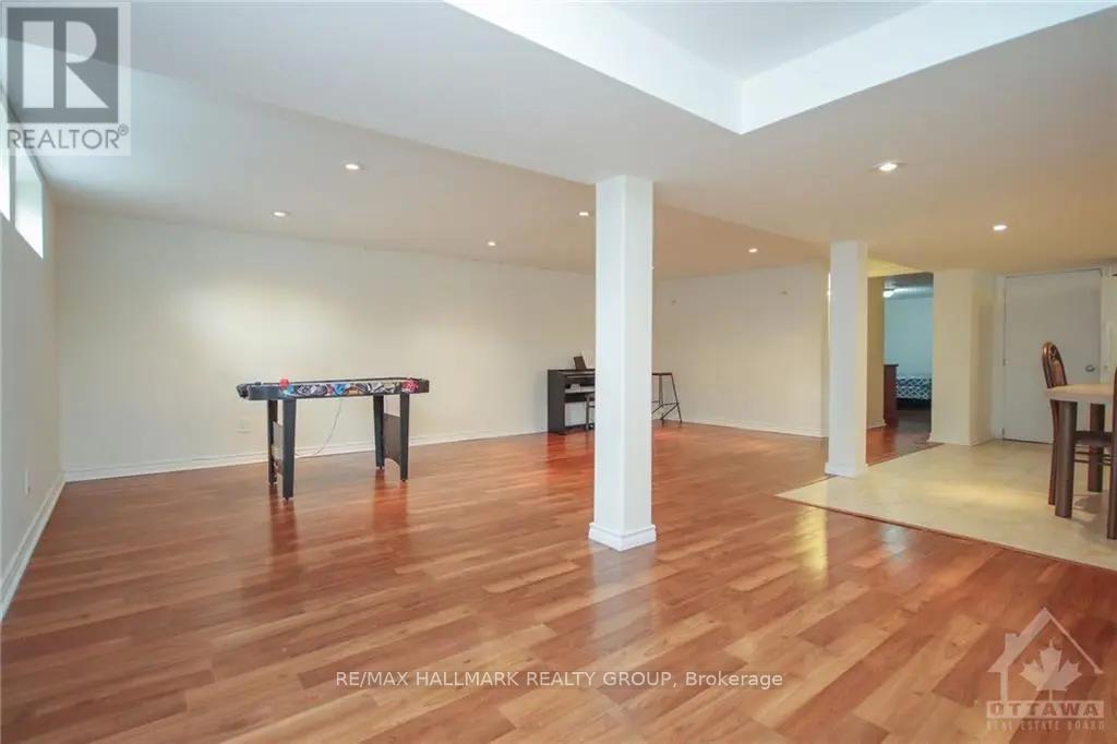 45 Hilliard Avenue, Ottawa, Ontario  K2E 6B9 - Photo 10 - X13435214