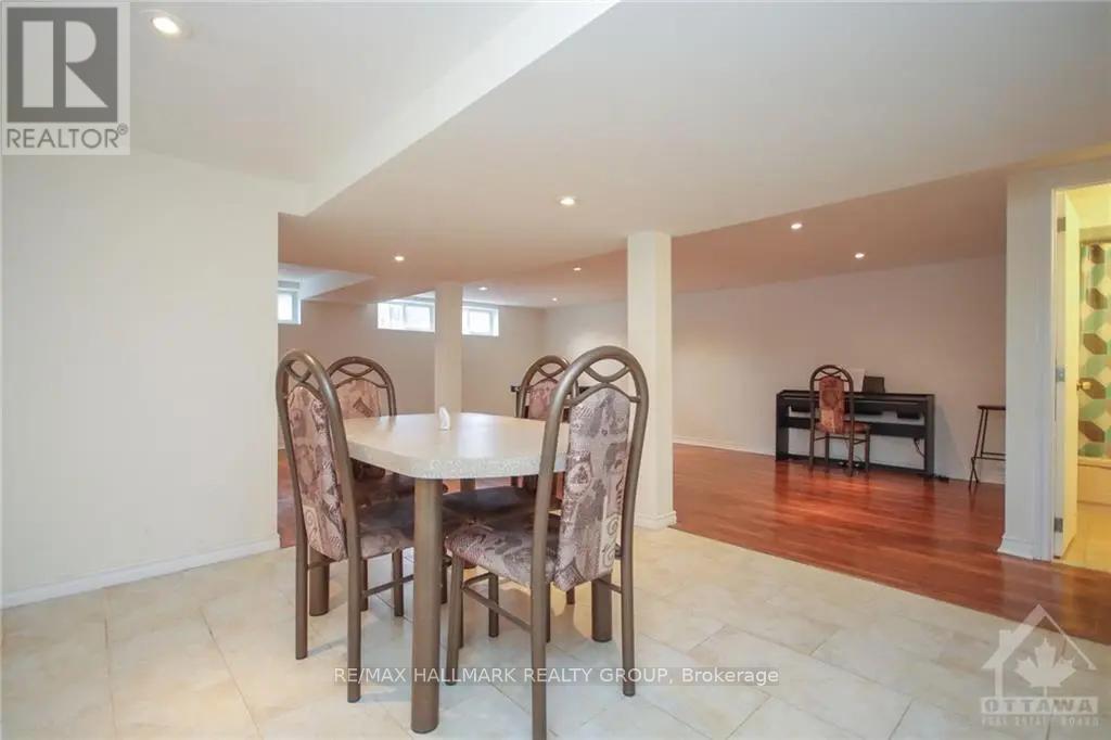 45 Hilliard Avenue, Ottawa, Ontario  K2E 6B9 - Photo 8 - X13435214