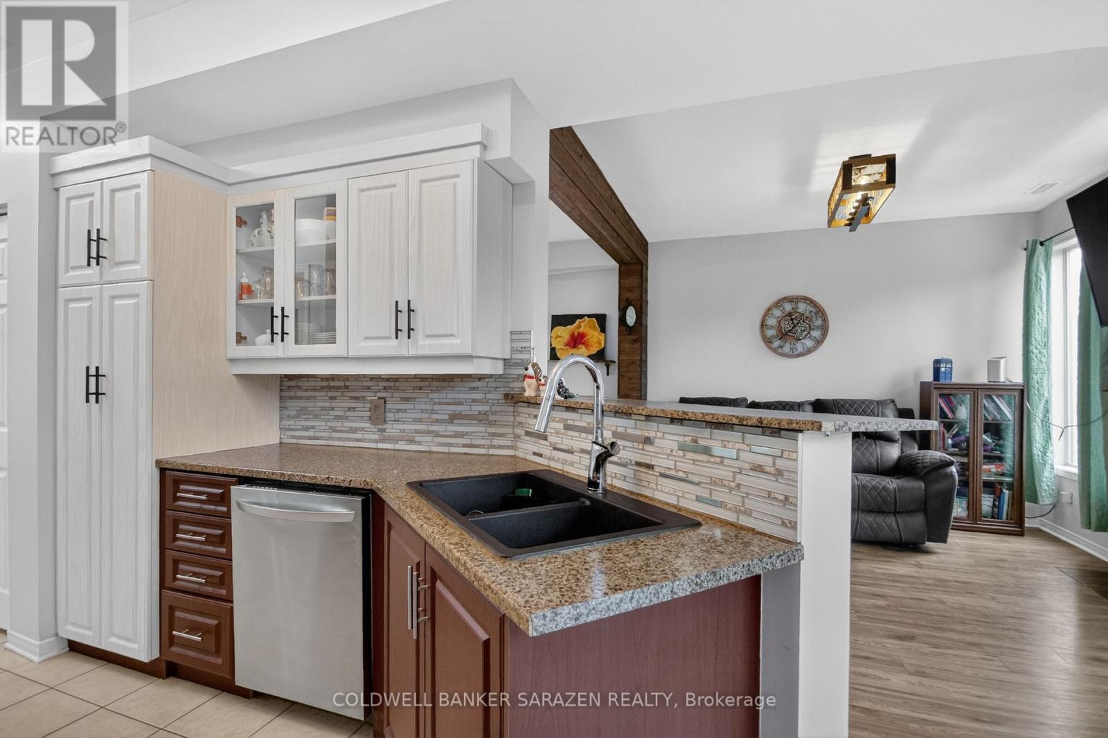 3 Castle Glen Crescent, Ottawa, Ontario  K2L 4G9 - Photo 12 - X13435228